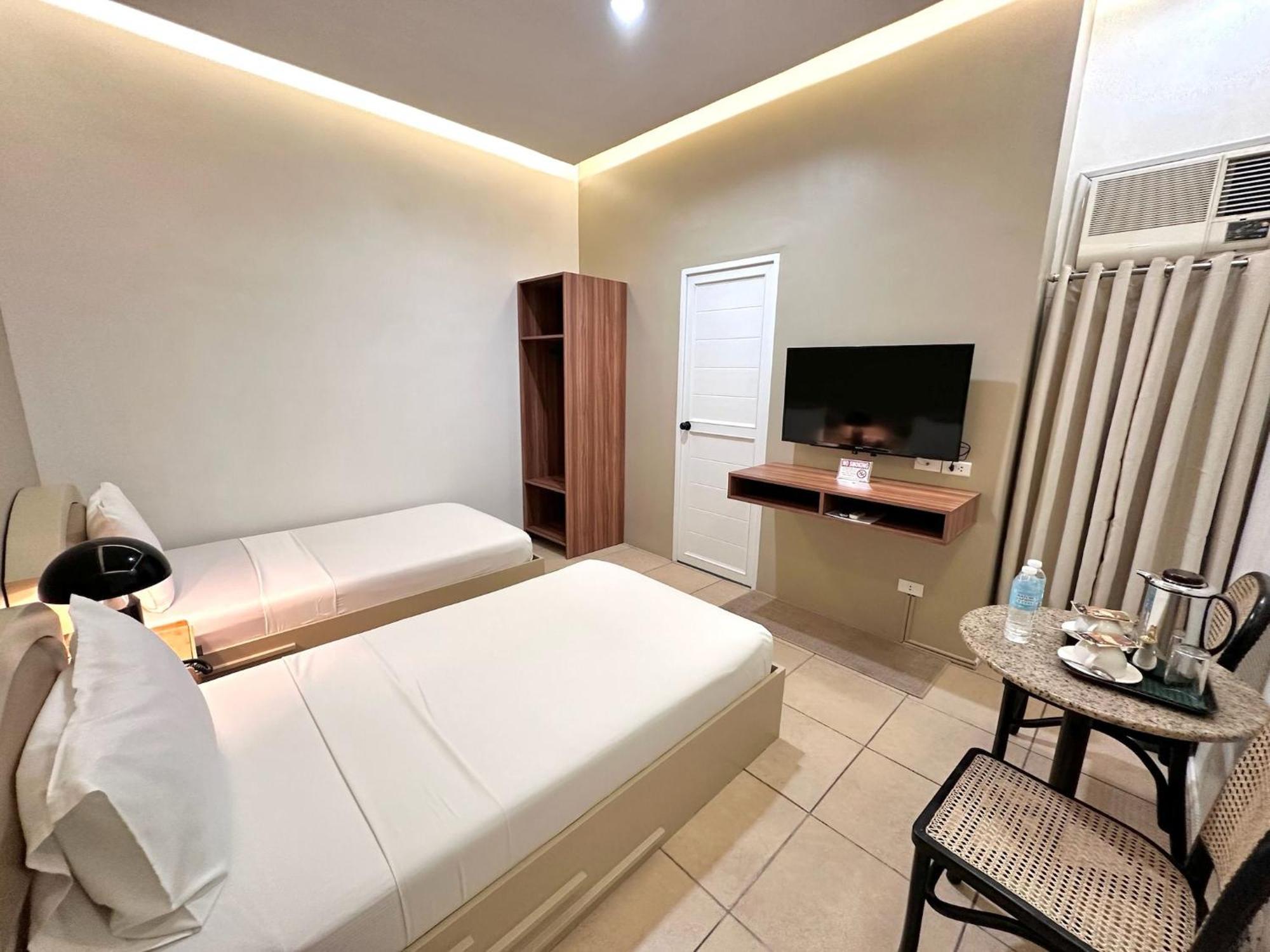 Hotel Nicanor Dumaguete City Eksteriør billede