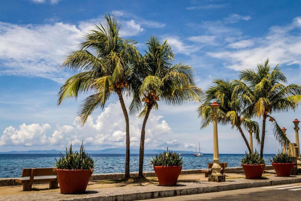 Hotel Nicanor Dumaguete City Eksteriør billede