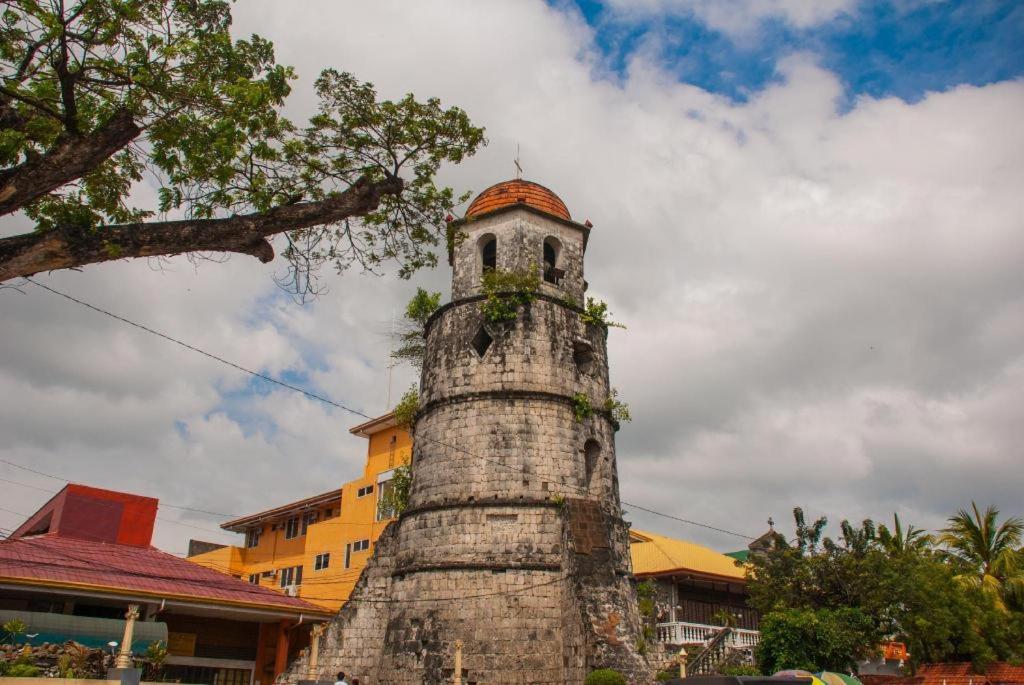 Hotel Nicanor Dumaguete City Eksteriør billede