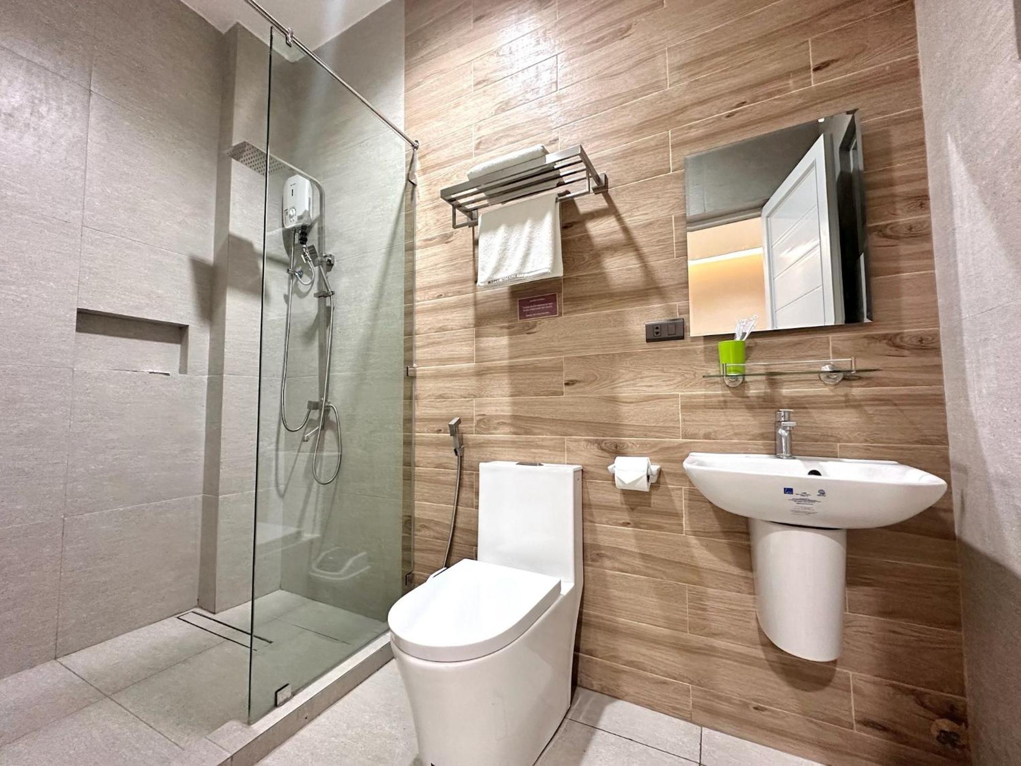 Hotel Nicanor Dumaguete City Eksteriør billede