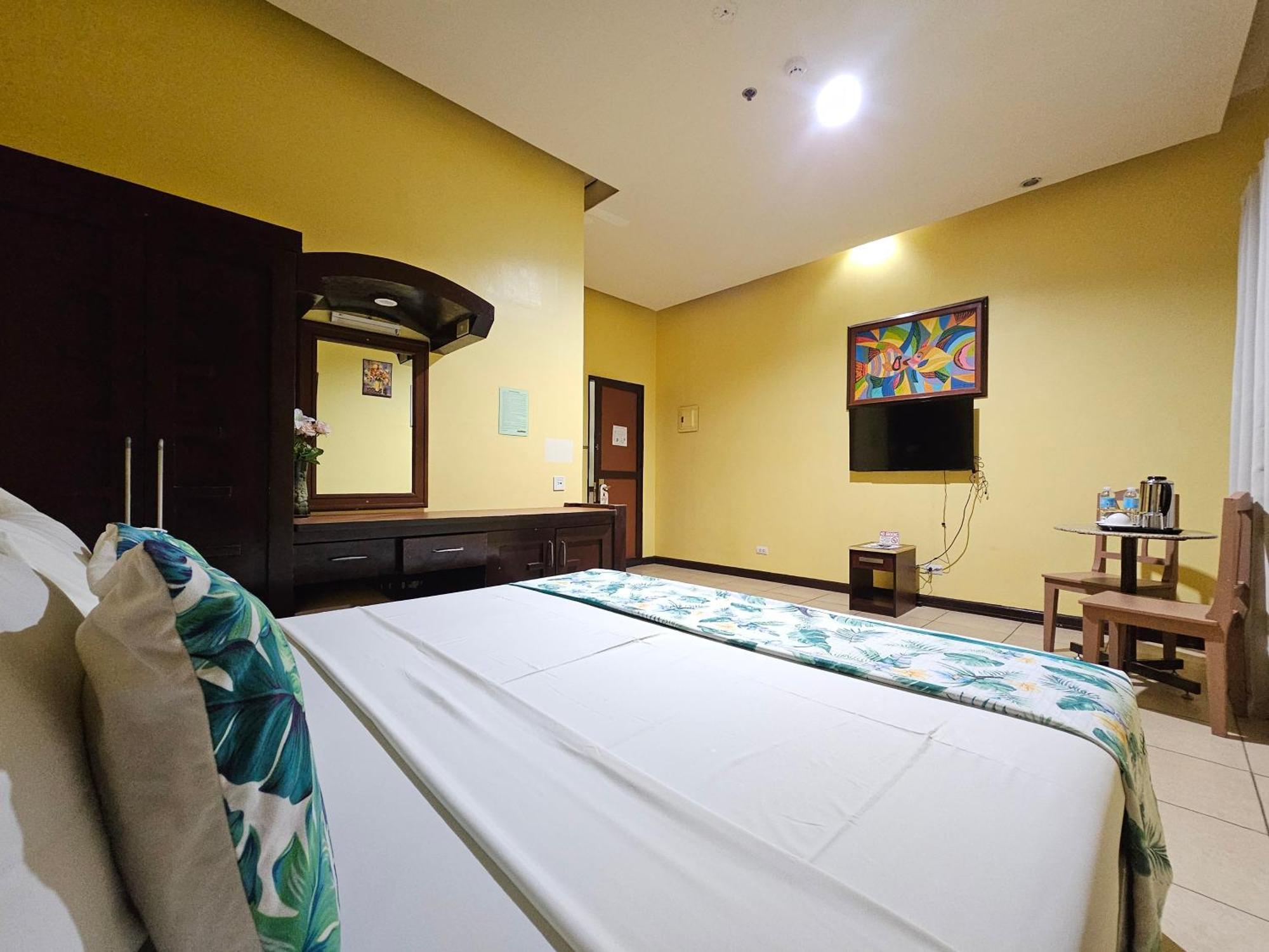 Hotel Nicanor Dumaguete City Eksteriør billede