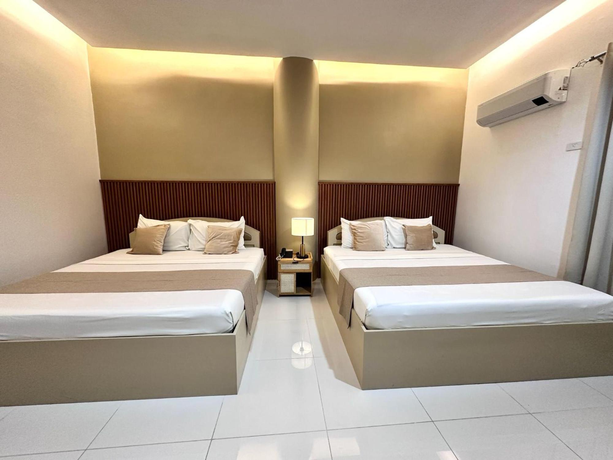 Hotel Nicanor Dumaguete City Eksteriør billede
